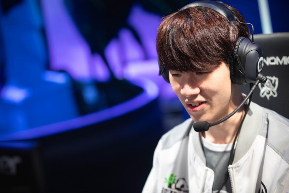 Thorin： 我认为 s1mple 现在不值300万美元